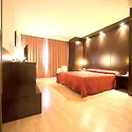 Acosta Centro מלון אלמנדראלחו