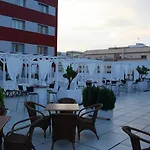 Acosta Centro 4*