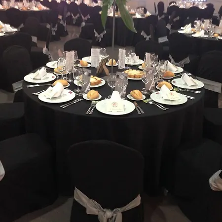 Acosta Centro 4*